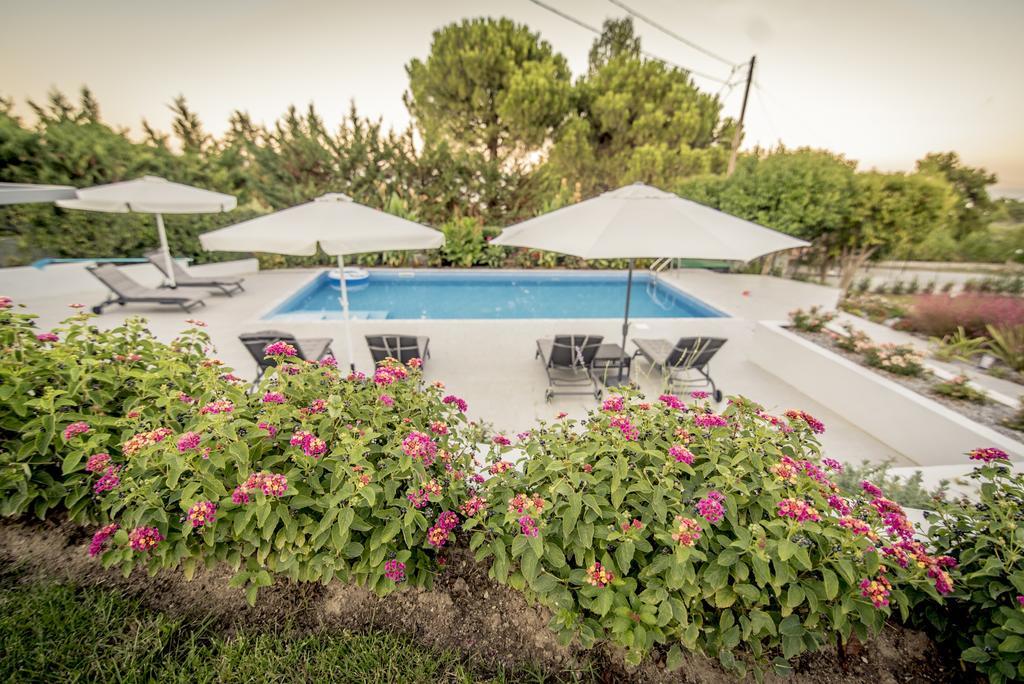 Pleiades Boutique Villas Kriopigi Esterno foto
